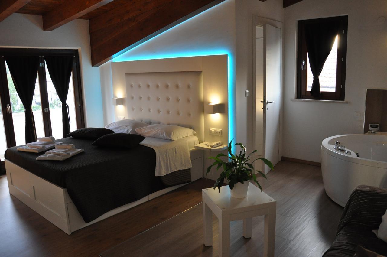 Boutique Hotel E Spa Citta Bianca Пескара Екстериор снимка